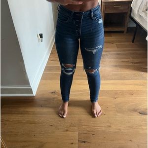 American Eagle High-Rise Jeans